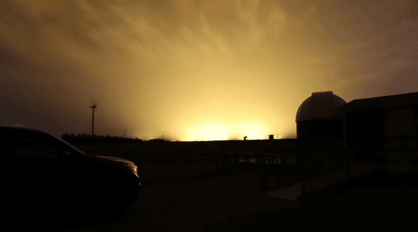 Quand la lumière des serres entrave les travaux d’un observatoire astronomique