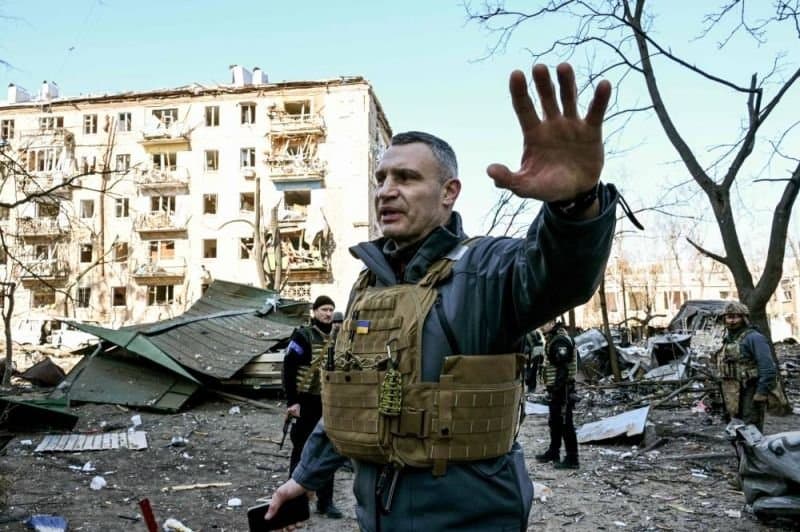 Ukraine: nouveau couvre-feu à Kiev de samedi soir à lundi matin