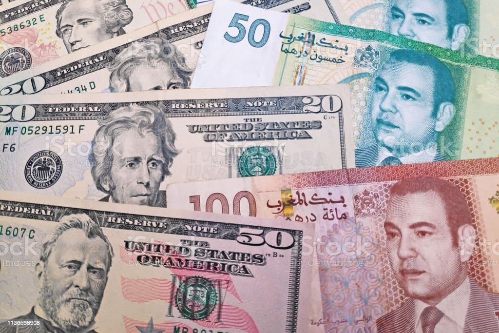 Le dollar s’apprécie fortement face au dirham