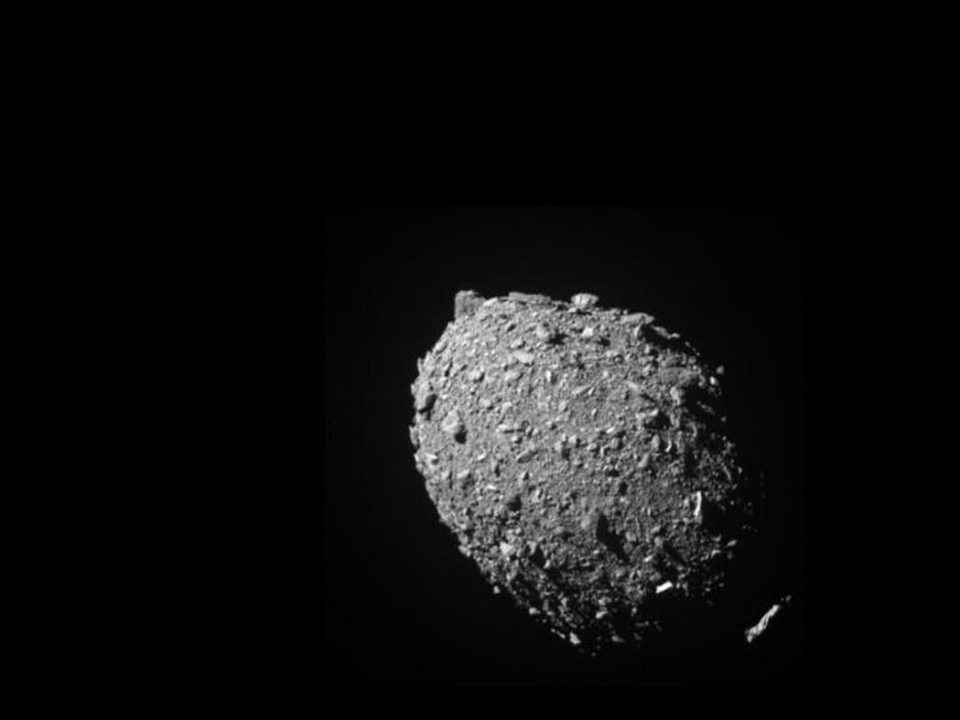 La NASA annonce avoir réussi à dévier un astéroïde de sa trajectoire