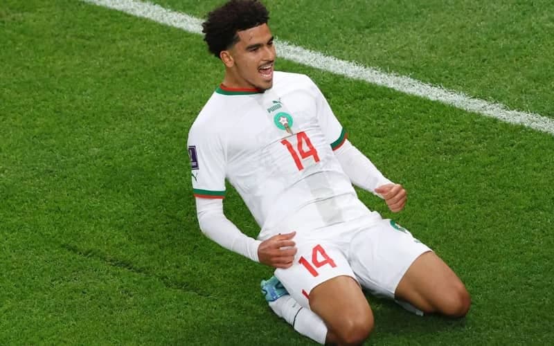 Le club de Toulouse prend la défense de l'international Abou Khlal