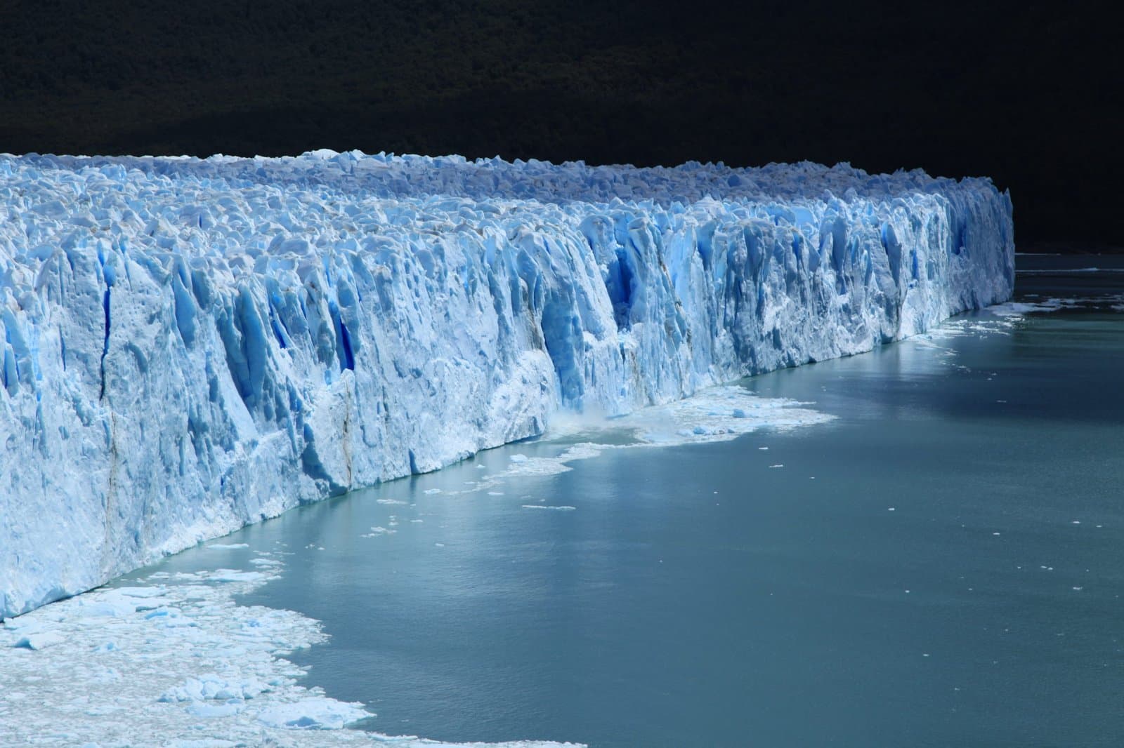 Crise climatique : La moitié des glaciers du monde condamnés à disparaître