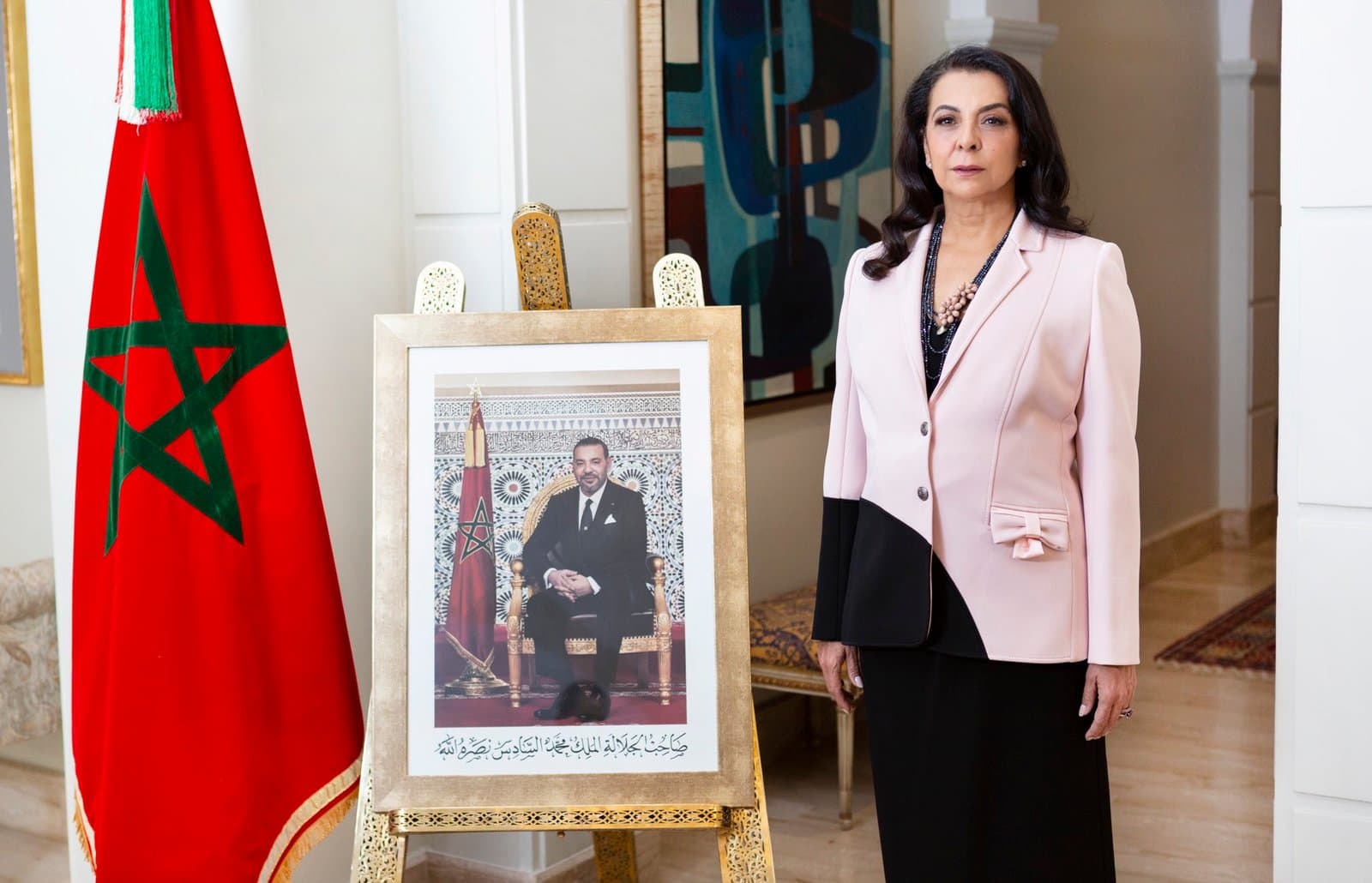 Karima Benyaich reçoit le Prix Menina NetWorkWoman-2023 "Almudena Grandes"