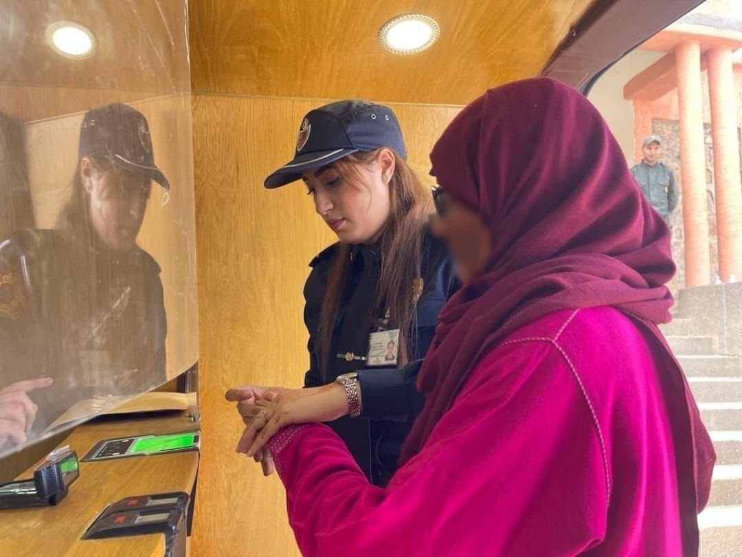 Opération Humanitaire : Plus de 11 000 Cartes d'Identité Électronique Fournies aux Victimes du Séisme d'Al Haouz.