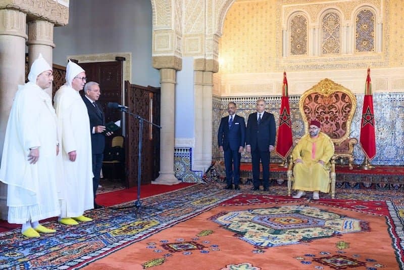 Le Roi Mohammed VI Accueille les Nouveaux Gouverneurs et Préfets Territoriaux.