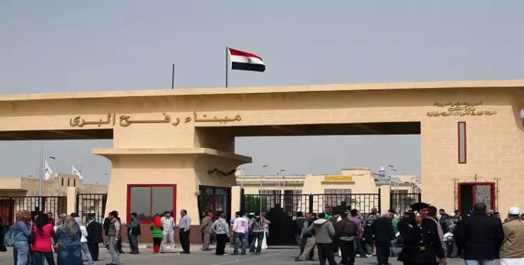  Égypte : Le passage de Rafah toujours ouvert, Israël entrave l'entrée des aides.