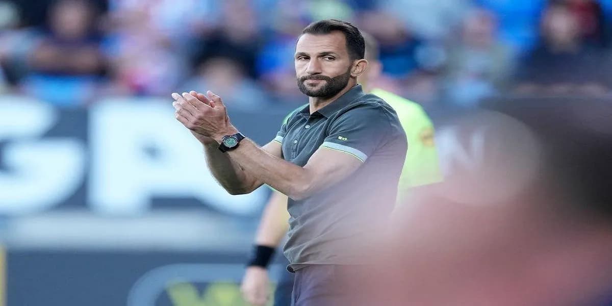 Adil Ramzi évoque la performance du Wydad en finale de la Ligue africaine .