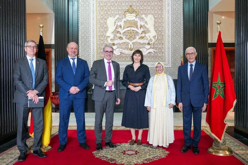 M. Rachid Talbi Alami s'entretient avec le président du Groupe d'amitié maghrébine au Parlement allemand.