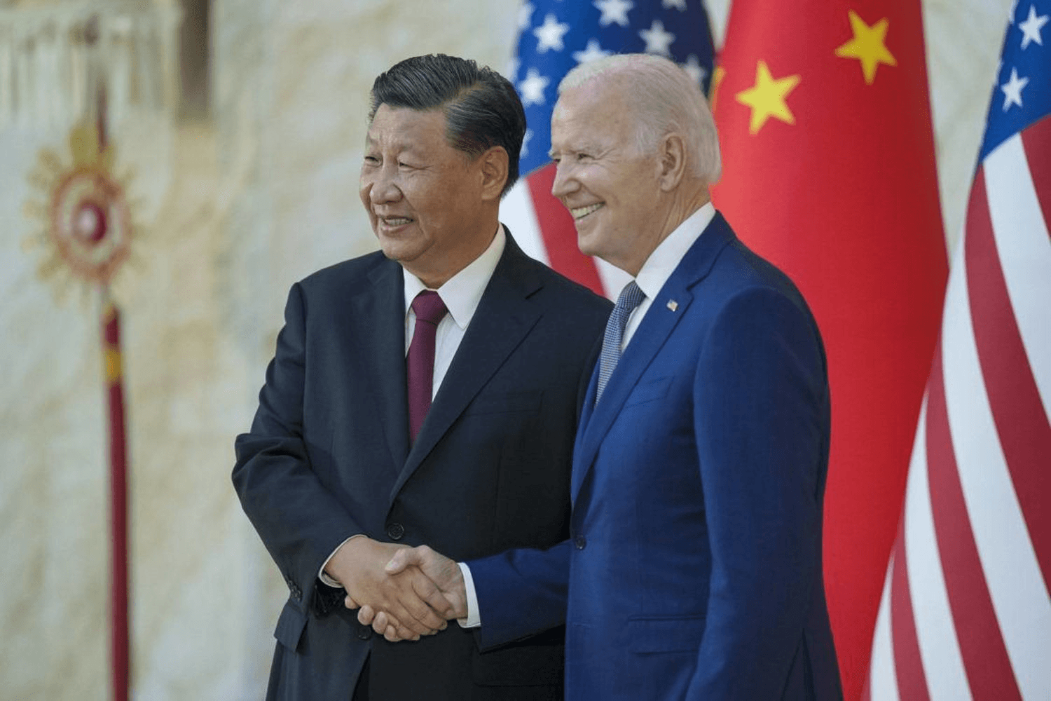 Les États-Unis et la Chine ont convenu de tenir des consultations commerciales en 2024.