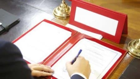 Djeddah : Le Maroc signe avec cinq pays africains des annexes à un mémorandum sur les villes apprenantes en Afrique.