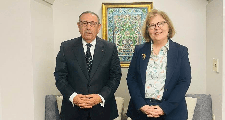 Washington : l’ambassadeur de SM le Roi s’entretient avec le secrétaire d’État adjoint américain aux Affaires du Proche-Orient.