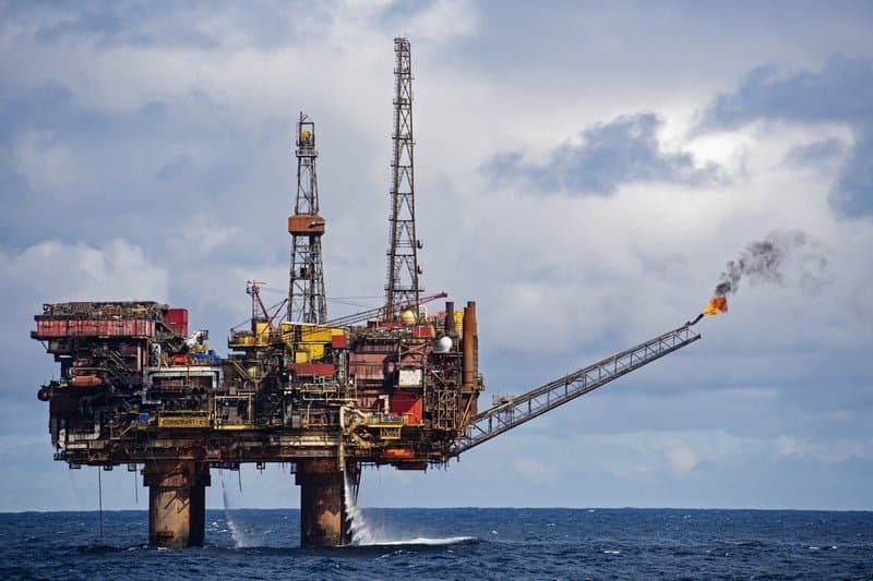 Les prix du pétrole augmentent dans un contexte de baisse des stocks américains.