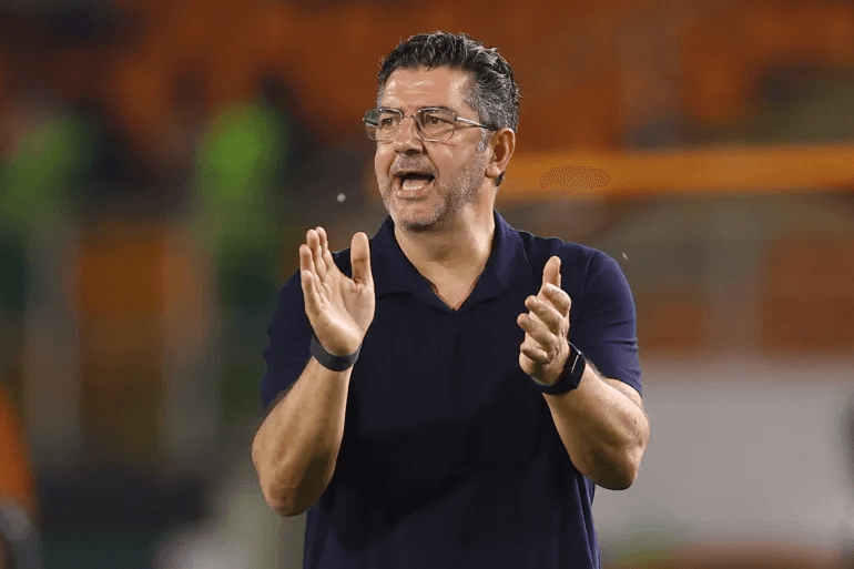 CAN: Rui Vitoria limogé de son poste de sélectionneur de l'Égypte.