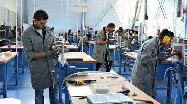 Délégation : 35,3 % des travailleurs actifs travaillent plus de 48 heures par semaine