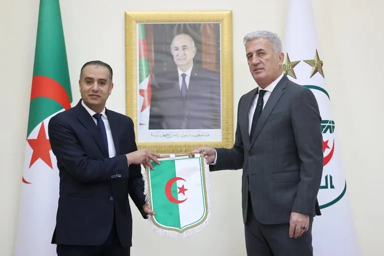 Vladimir Biktovich devient le nouveau sélectionneur de l'équipe nationale algérienne jusqu'en 2026.