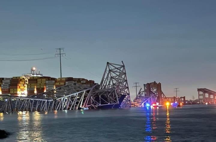 Percuté par un cargo, un pont de Baltimore s’effondre: en 2016, le "Dali" avait déjà détruit un quai à Anvers 