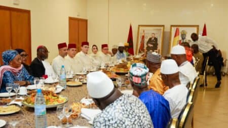 iftar collectif pour célébrer l'inauguration de la mosquée Mohammed VI à Conakry