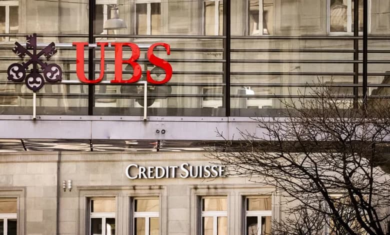 UBS Annonce la Fermeture de 85 Succursales en Suisse d'ici 2025