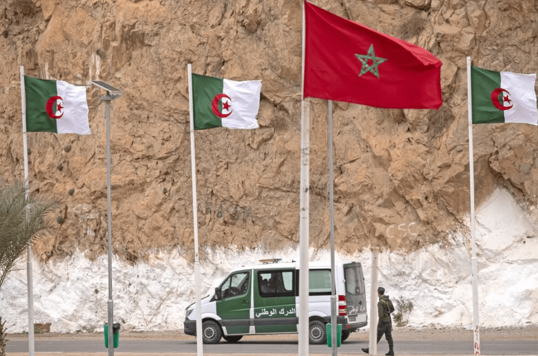 L'Algérie remet au Maroc le corps d'un jeune Marocain de la région de Taza