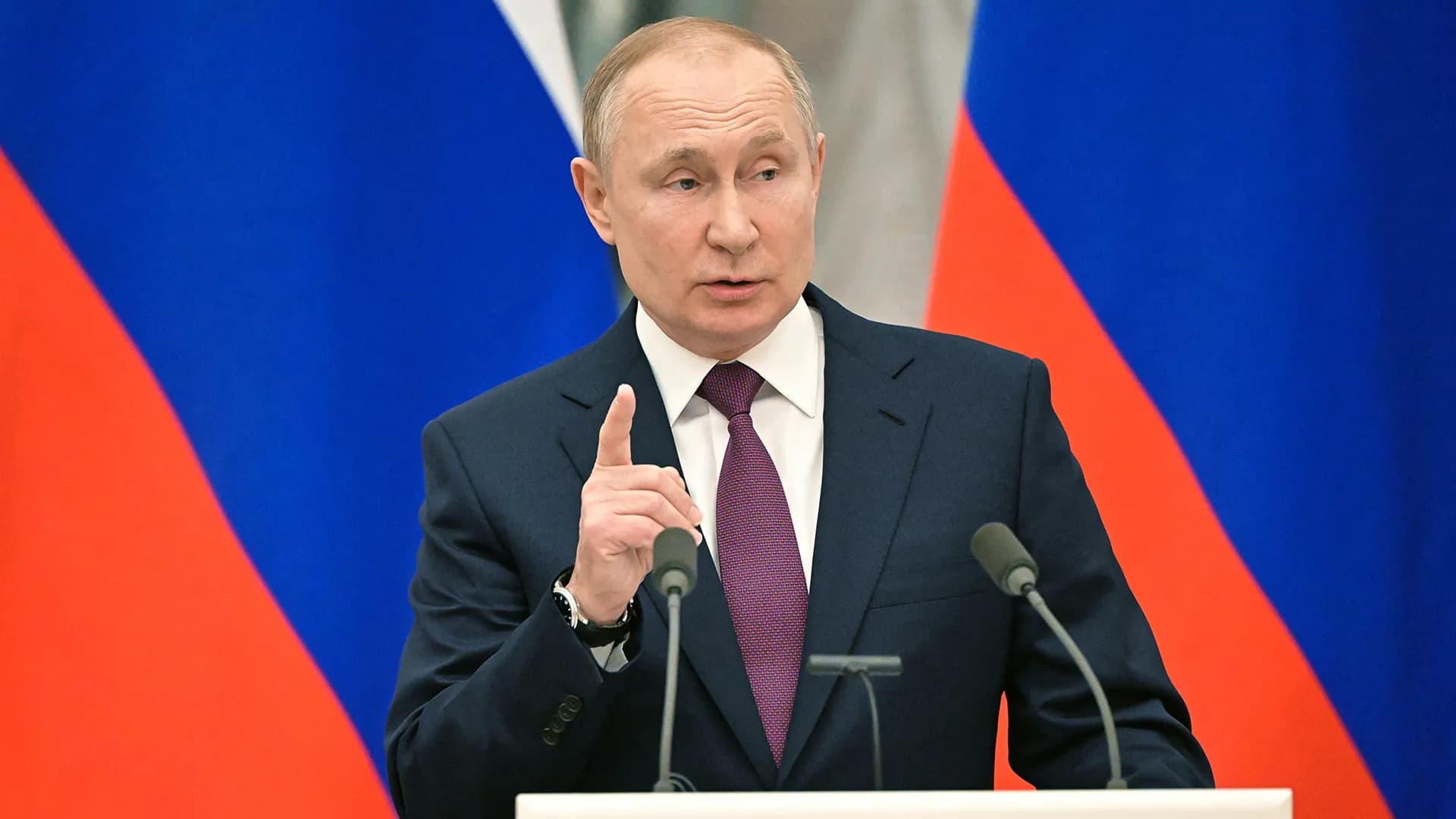 Poutine Affirme la Préparation de la Russie à Utiliser l'Arme Nucléaire en Réponse aux Menaces Potentielles