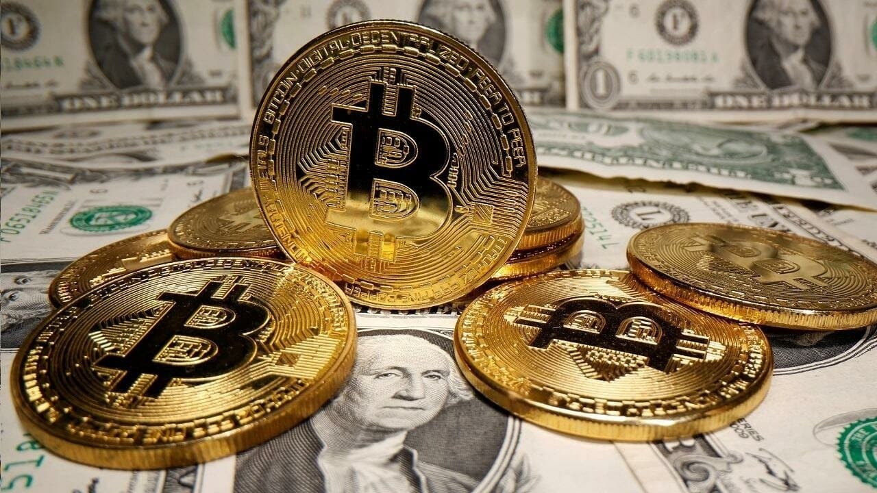 Le Bitcoin franchit la barre des 70 000 dollars