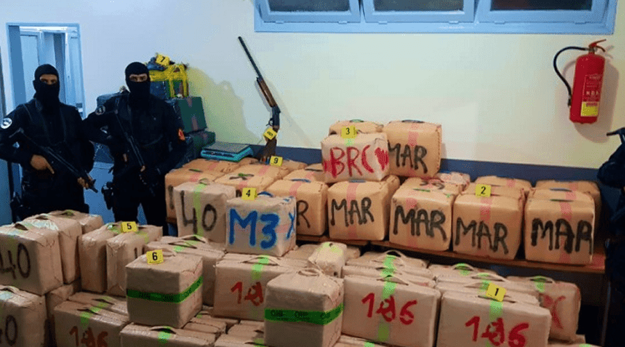 Déjouement d'une opération de contrebande de 1 tonne et 200 kilogrammes de cannabis