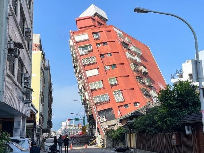 Séisme Dévastateur à Taïwan le 3 Avril : Bâtiments Endommagés et Tsunami Menace les Îles Japonaises