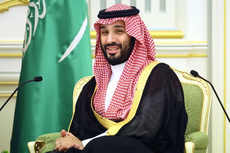 Le prince héritier saoudien promet au Japon un approvisionnement stable en pétrole