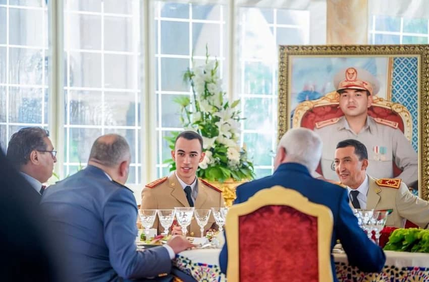 Le Prince Héritier Moulay El Hassan préside le déjeuner offert par SM le Roi à l'occasion du 68ème anniversaire des FAR