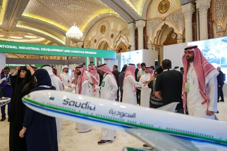 "Accords de 39M de dollars conclus par l'Arabie saoudite lors de la conférence sur l'avenir de l'aviation"