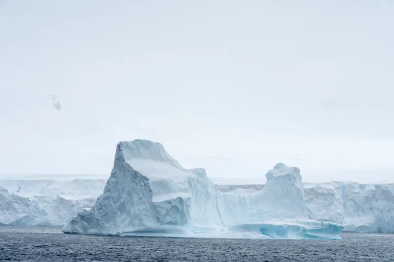 La Russie découvre 511 milliards de barils de pétrole en Antarctique et une préoccupation britannique