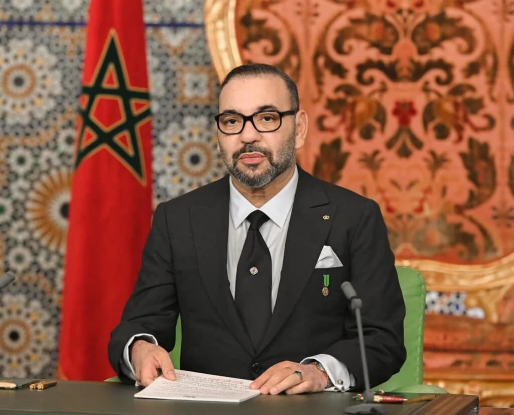 Sa Majesté le Roi préside un Conseil des ministres