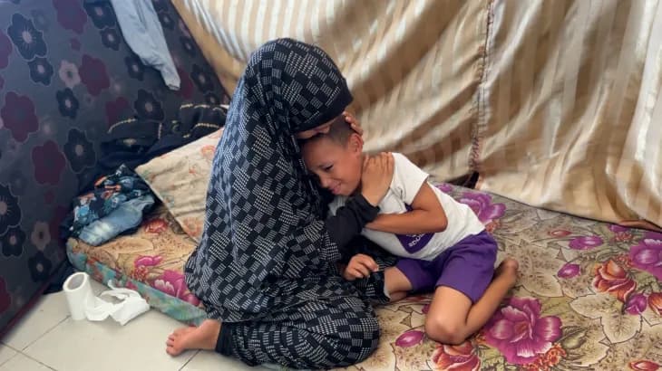Un enfant de Gaza rêve d'échapper à l'enfer de la guerre pour embrasser son père en Belgique