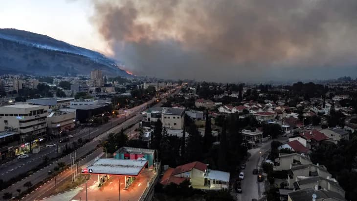 Des incendies ravagent 15 localités en Israël, Ben Gvir et Smotrich appellent à "brûler" le Liban