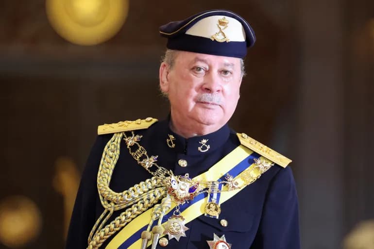 Le roi de Malaisie met en garde contre la division due aux réseaux sociaux
