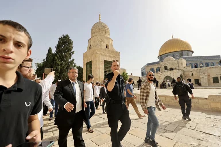 "Un tison" Ben Gvir appelle les colons à prendre d'assaut la mosquée Al-Aqsa.