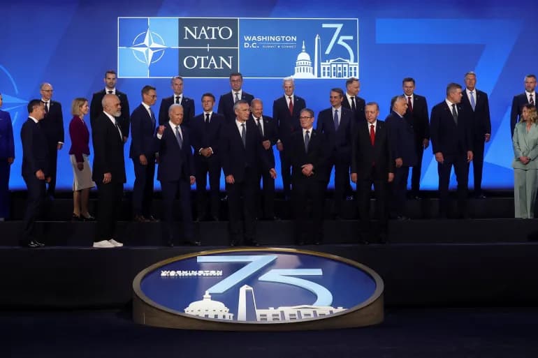 L’OTAN promet 40 milliards d’euros à l’Ukraine et la Chine exige qu’elle mette fin à « l’incitation ».