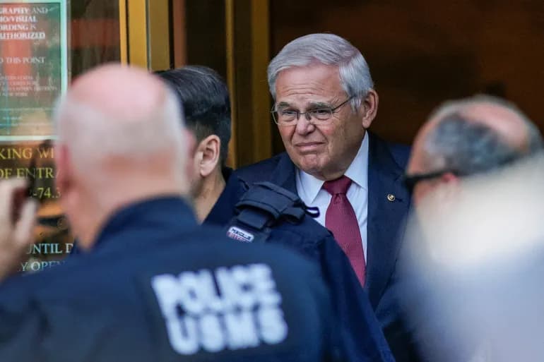 Condamnation du sénateur démocrate américain Menendez pour corruption