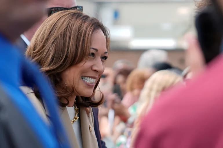 Newsweek : Harris a du mal à convaincre les hommes de voter pour elle