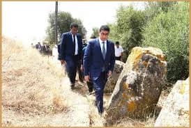 Bensaid explore le site archéologique de Mzoura à Larache et découvre son patrimoine historique