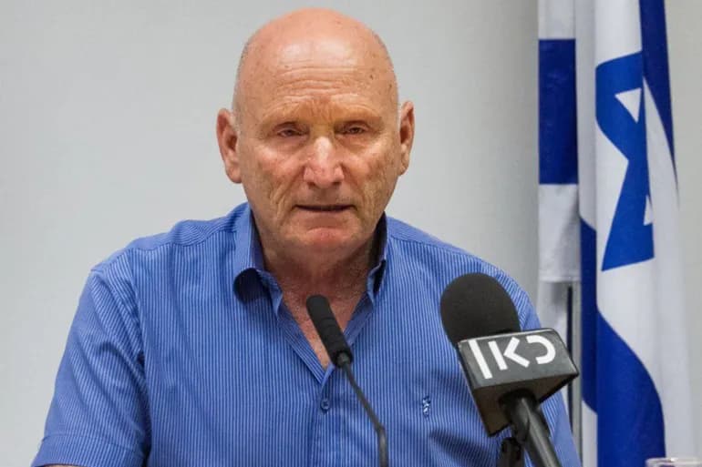 Général à la retraite : le rejet par Netanyahu de l'accord d'échange équivaut à larguer une bombe nucléaire sur Israël