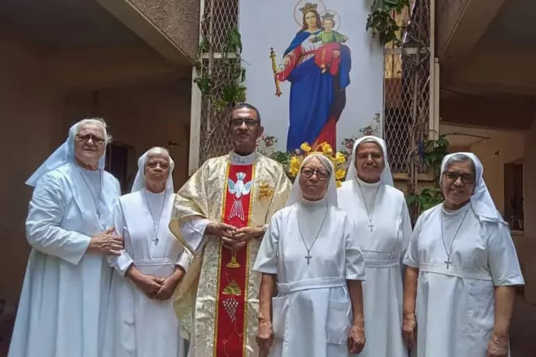 Une mission dans le noir le plus complet. Comment l'armée soudanaise a-t-elle évacué les religieuses de Khartoum ?