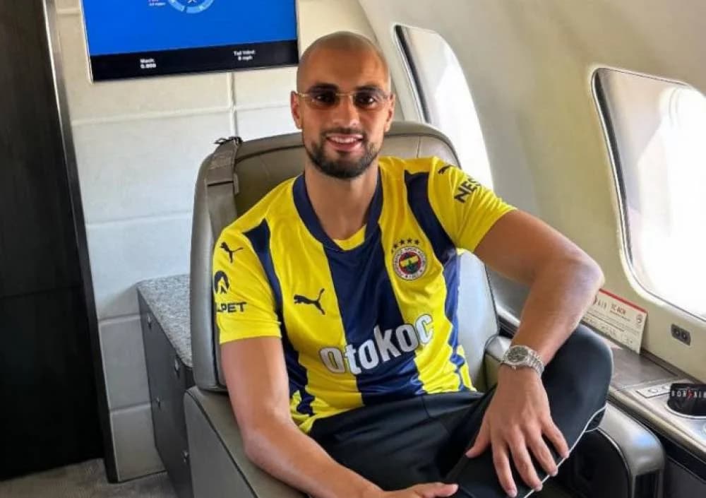 Soufiane Amrabat rejoint Fenerbahçe en prêt