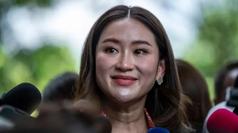 La fille de l'ancien Premier ministre devient la plus jeune dirigeante de l'histoire thaïlandaise