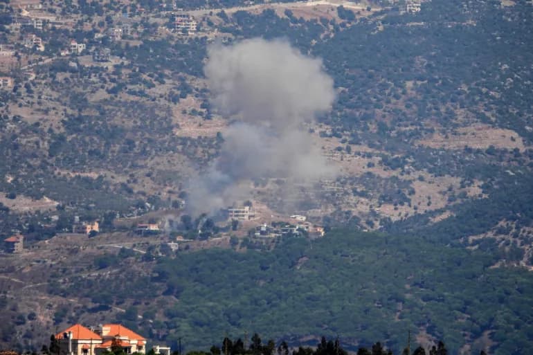 Le Hezbollah bombarde des sites israéliens après des raids nocturnes dans le sud du Liban