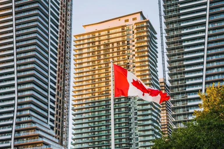 Le Canada évacue les familles de ses diplomates d'Israël vers la Jordanie