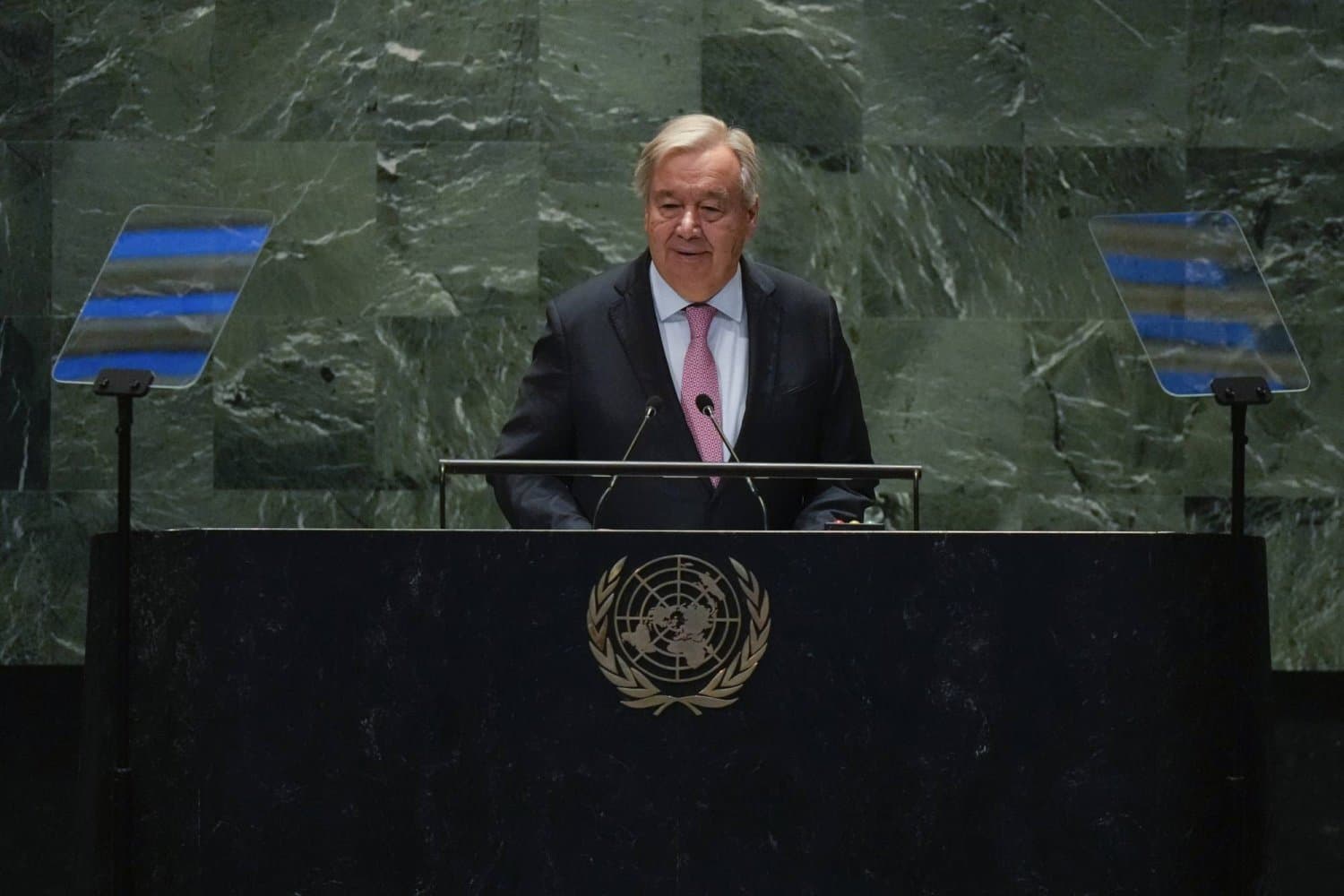 Guterres avertit d'un risque de transformation du Liban en une autre Gaza