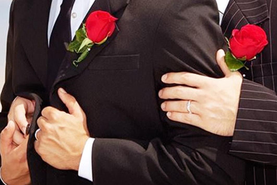 Mariage Homosexuel Interrompu à Ourika: Les Autorités Rappellent l'Interdiction au Maroc.