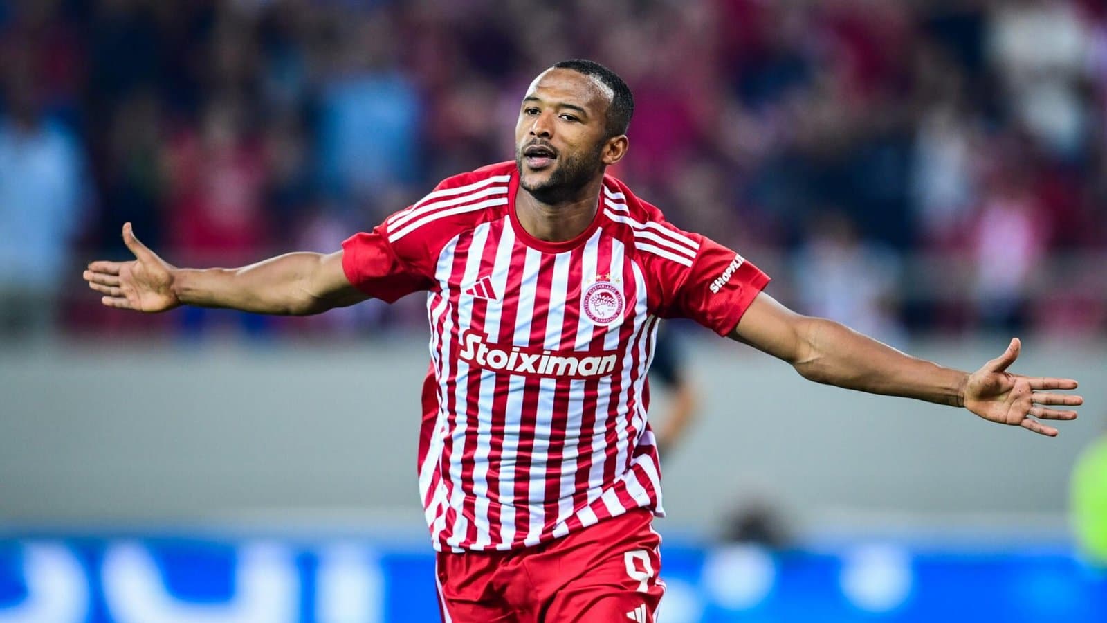 Ayoub El Kaabi brille avec l'Olympiacos en inscrivant deux buts contre Braga