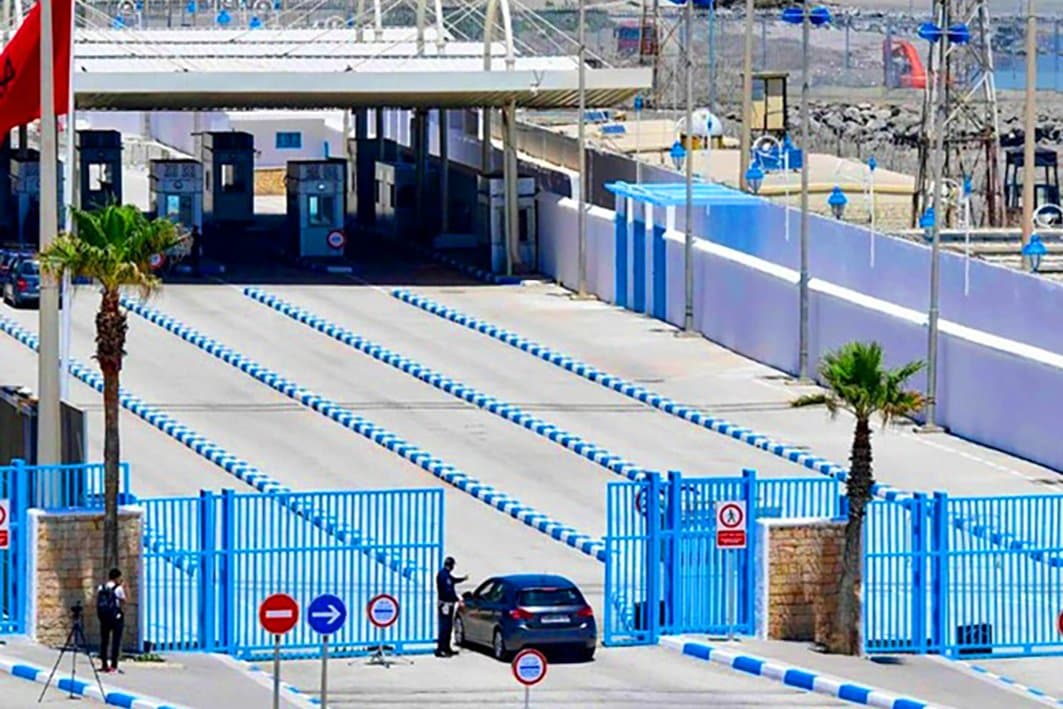 Un couple d'Algériens arrêtés à Bab Sebta avec de faux passeports